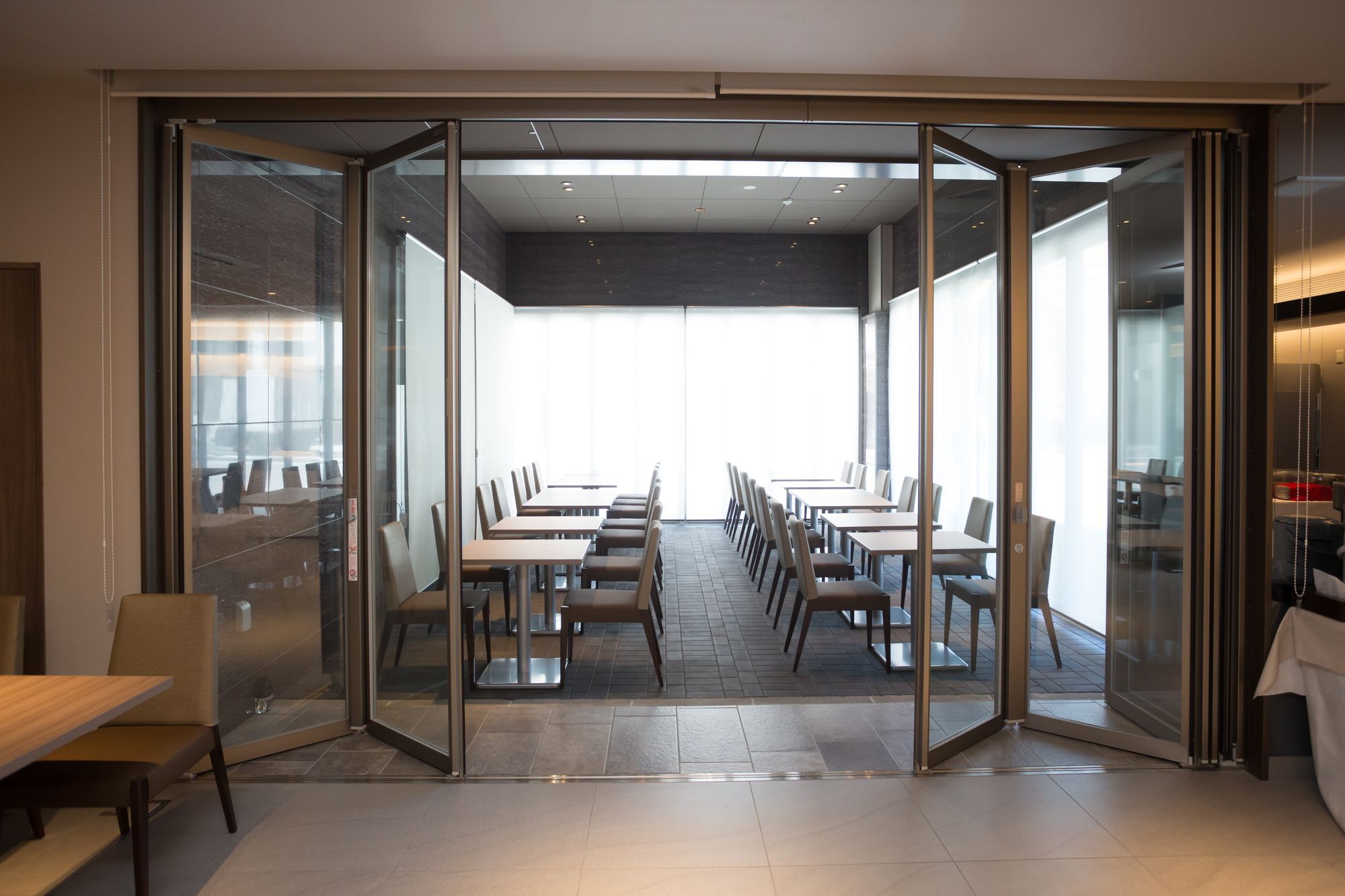 Noku Osaka Hotell Exteriör bild